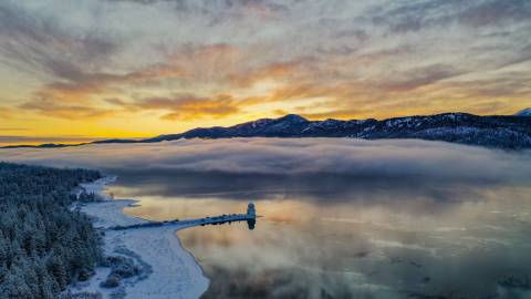 Big Bear Lake Observatorium im Winter